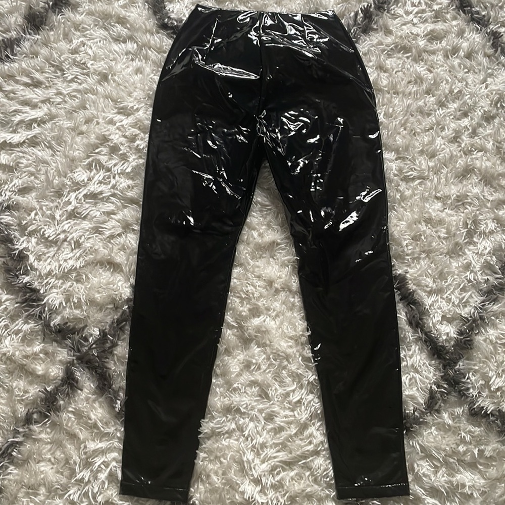 Meshki Pants 🖤 - Picture 5 of 6